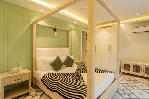 Solace AquaVista | 5-BHK Villa with Private Pool, Lounge Area & Bar