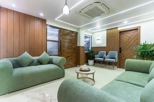 Evaara Woods Ridge | 3-BHK Hideaway With Common Balcony & Garden