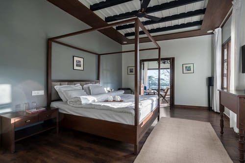 3 Rooms @Pine Estate w/ Complimentary Breakfast – 3 bedroom villa in Shimla, Himachal Pradesh