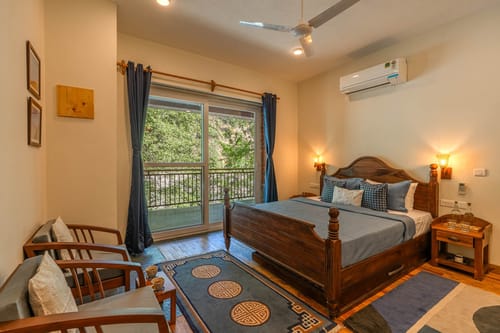 Shamrock Riverfront – 5 bedroom villa in Manali, Himachal pradesh