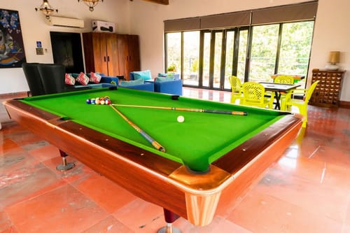 El Parque Forest Villa | A stunning 5-BHK with Private Pool, Lush Greenery & Gaming Zone – 5 bedroom villa in Alibaug, Maharashtra