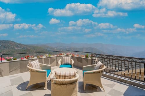 The Royce Orchid | Pet-friendly 4-BHK Hilltop Villa With Jacuzzi, Steam Room, Private Pool & 360° Hill Views