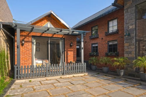 Aruunoday Suite – 1 bedroom villa in Bhimtal, Uttarakhand