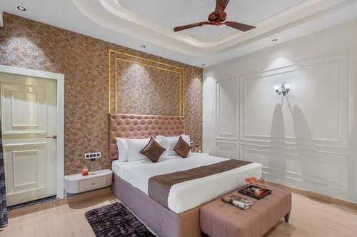 Shreya Blossom Retreat | 4-BHK Villa With Private Pool, Gazebo, Garden, Bar & Scenic Aravali Views