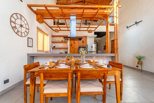 Casa Gaula | 4-BHK Cottage with  Lawn and Outdoor Sit-Out | 20 mins away from Bhimtal Lake – 4 bedroom villa in Bhimtal, Uttarakhand