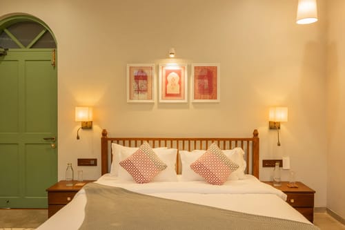 Villa Frienders | Indo-Portuguese 5-BHK Villa With Private Pool & Lift Near Popular Beaches – 5 bedroom villa in North Goa, Goa