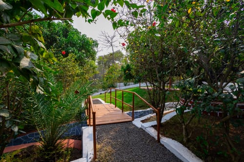 Valdivian Villa | 3-BHK with Verandah, Temple and Machan – 3 bedroom villa in Alibaug, Maharashtra