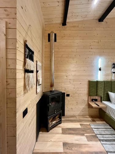 Bliss by The Kiana W/ Indoor Jacuzzi – 1 bedroom villa in Mussoorie, Uttarakhand