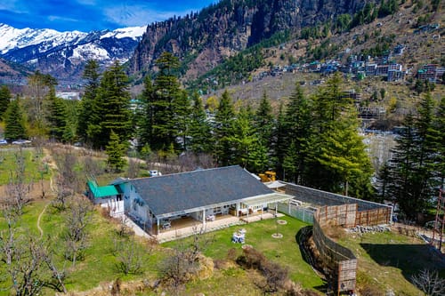 Soothing @ Ekaa House – 2 bedroom villa in Manali, Himachal Pradesh