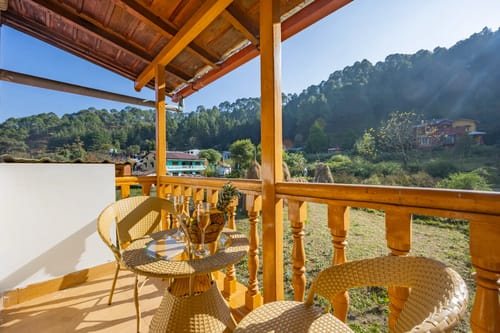 Rose Haven | 3-BHK | Balcony | Proximity To Popular Attractions – 3 bedroom villa in Nainital, Uttarakhand