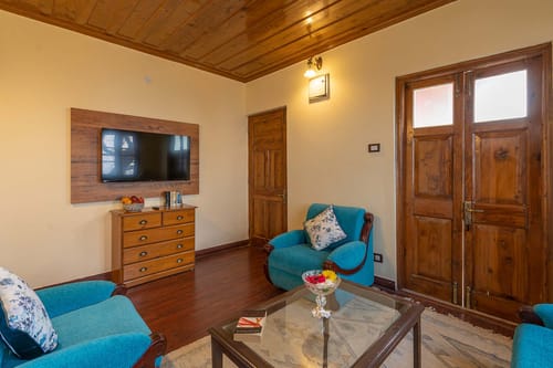 Nau Nabh Cottage – 6 bedroom villa in Shimla, Himachal Pradesh