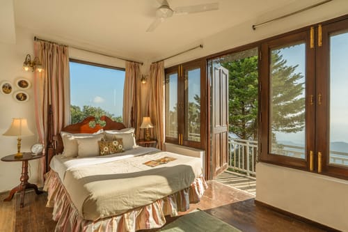 The Pink Magnolia – 4 bedroom villa in Mussoorie, Uttarakhand