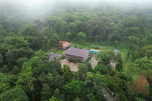3 Rooms @ Coffee & Mist – 3 bedroom villa in Coorg, Karnataka
