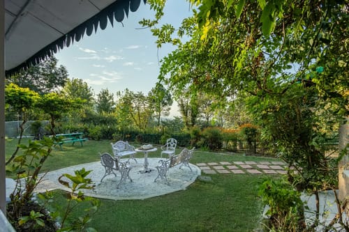 Chalet Vie Villa | 3-BHK | Garden | Pet-friendly 