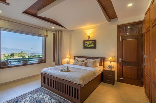 Floradale w/ Jacuzzi & Wood-Fire Pizza