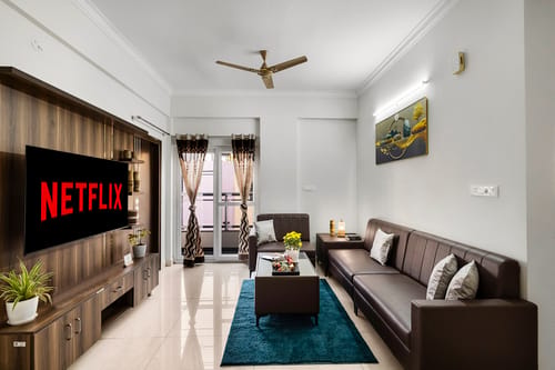 SLV Ventures Abhignya | 2-BHK Urban Stay With Private Balcony & Green View With Lift – 2 bedroom villa in Bengaluru, Karnataka