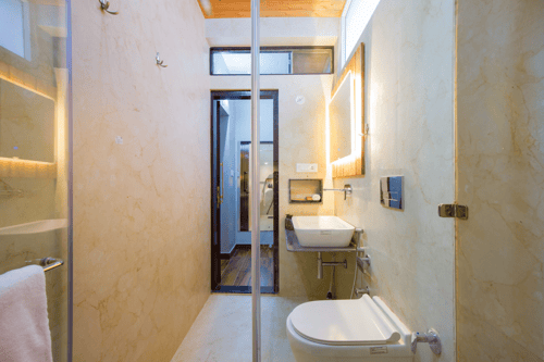 Twin Chalets | 4-BHK  Pet-friendly Escape With Valley-facing lawn, Terrace & 2 Living Rooms – 4 bedroom villa in Nainital, Uttarakhand
