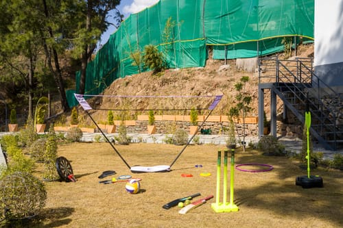 Sirmour Baag Cherry | A Pet-Friendly Cottage With Balcony, Common Garden & Restaurant