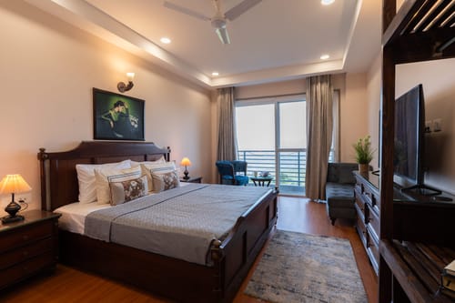 The Elmstone - Garkhal – 8 bedroom villa in Kasauli, Himachal Pradesh