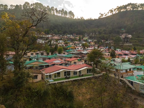 La Casa Oberoi – 4 bedroom villa in Bhimtal, Uttarakhand