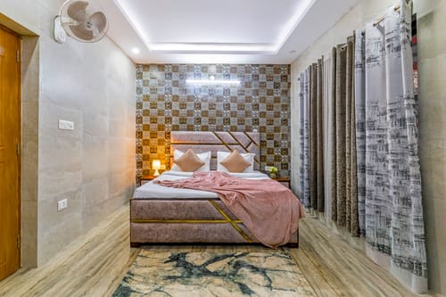Vyasa Resorts | 2-BHK Duplex Cottage With Lounge Area, Balcony & Picturesque Hill Views| 5 mins From Mussorie Lake – 2 bedroom villa in Mussoorie, Uttarakhand