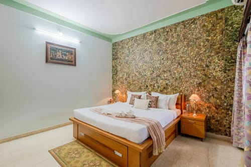 Abhimanyu Mansion Pearl | A 6-BHK Manor With Rajasthani Charm & a Garden In City’s Heart – 6 bedroom villa in Udaipur, Rajasthan
