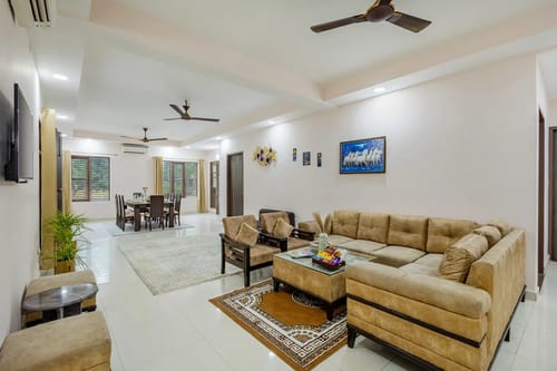 Ashirwad Farms | Pet-friendly 5-BHK Retreat With Private Pool & Garden  – 5 bedroom villa in Delhi-ncr, Haryana