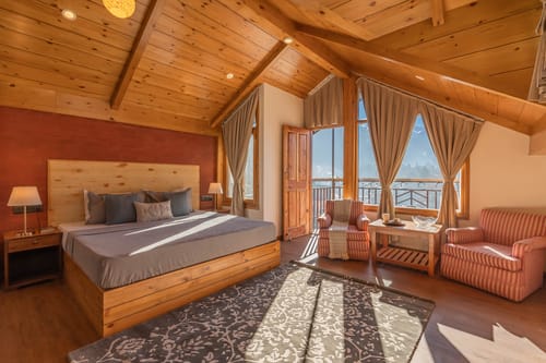 2 Rooms @ Johnson Studios – 2 bedroom villa in Manali, Himachal Pradesh