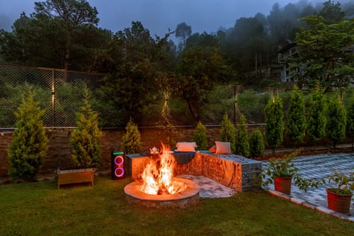 The Pine Melody | Pet-friendly 4-BHK Retreat With Private Plunge Pool & Garden – 4 bedroom villa in Kasauli, Himachal Pradesh