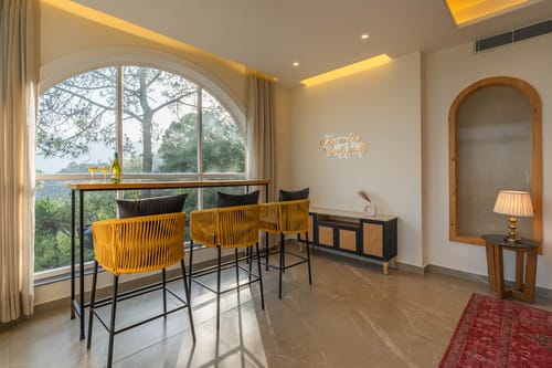 Chapter 2 @ The Ever House – 5 bedroom villa in Kasauli, Himachal Pradesh