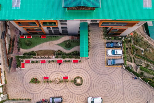 Cliff Trident | 3-BHK With Mountain Views  – 3 bedroom villa in Shimla, Himachal Pradesh