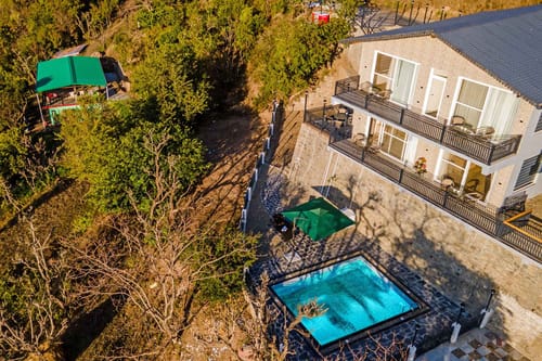 Sunset Springs w/ Heated Swimming Pool – 3 bedroom villa in Nainital, Uttarakhand