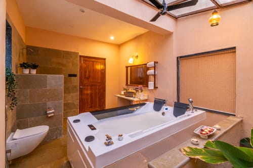Truntum – 11 bedroom villa in Karjat, Maharashtra
