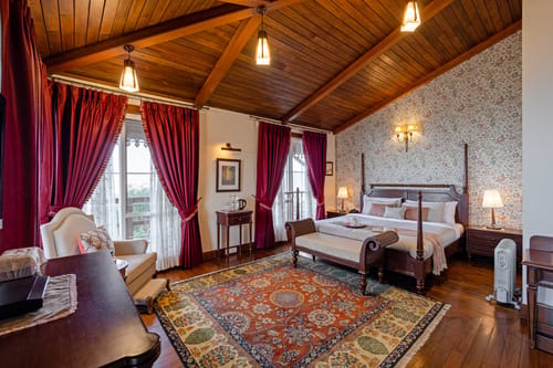 Villa Cedarwood @ Kaudia Estate – 3 bedroom villa in Mussoorie, Uttarakhand