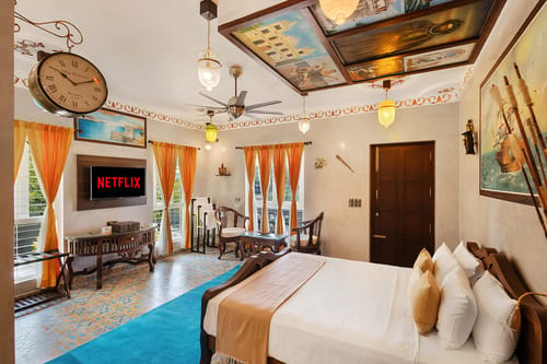 Vintage Retreat | 5-BHK Riverfront Heritage Villa With Speed Boat, Ayurvedic Spa & Cultural-Themed Rooms Near Malayattoor – 5 bedroom villa in Kochi, Kerala