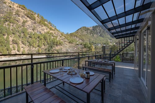 Lakefront Escape | Charming 2-room Suite with Sit-out area, Lake Views & Outdoor deck – 2 bedroom villa in Nainital, Uttarakhand