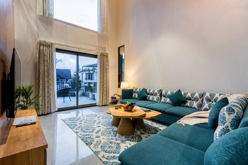 Lakefront | 4-BHK Villa with Common Patio Seating, Attic and Outdoor Dining Area – 4 bedroom villa in Bhimtal, Uttarakhand