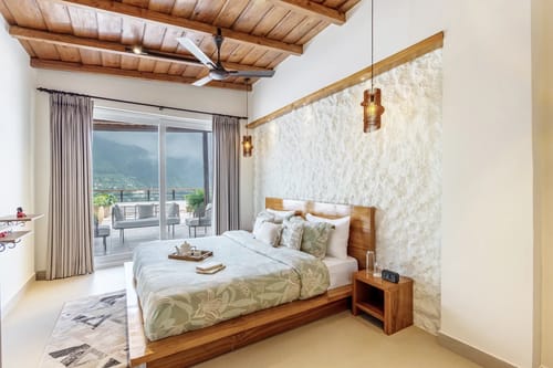 Antarmann Casa Zenith | 6-BHK | Terrace | Balcony | Lake View – 6 bedroom villa in Nainital, Uttarakhand
