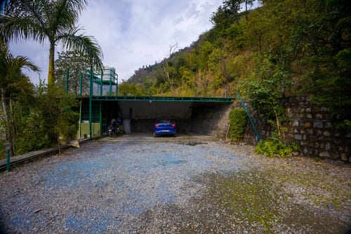 Country Ville | 3-BHK Pet-Friendly Villa With Lush Garden, & Kids’ Room – 3 bedroom villa in Dehradun, Uttarakhand