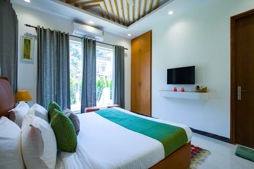 Serenita Abode | Escape With Plunge Pool, Garden & Terrace Near Sahastradhara – 3 bedroom villa in Dehradun, Uttarakhand