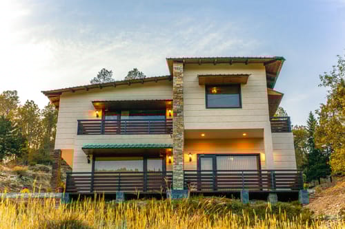 GlenBrook Estate Juniper | Hillside 1-BHK Suite with Shared Gazebo, Restro & Lounge Area Near Waterfall