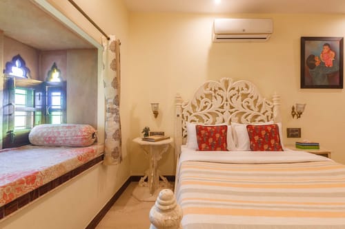 Imperial @ Sunset Escape