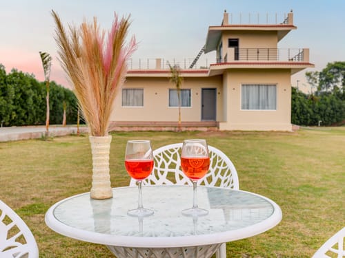 Vijeta Farms | 3-BHK With Private Pool, Lawn, Terrace & Bonfire
