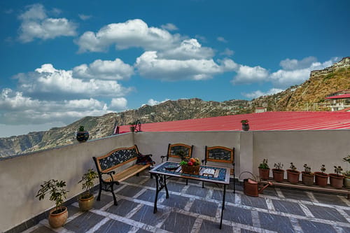 Arncliff Villa – 2 bedroom villa in Mussoorie, Uttarakhand