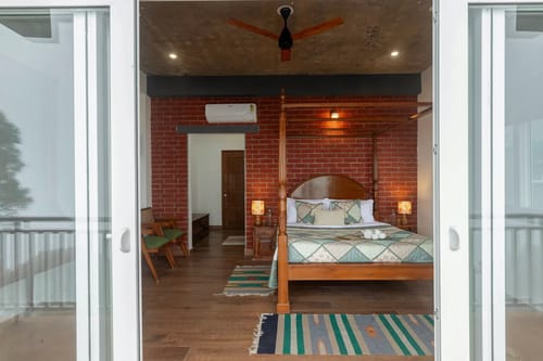 Monte Heights | Tranquil 6-BHK Getaway With Garden, Patio, Gazebo & Scenic Views – 6 bedroom villa in Kasauli, Himachal Pradesh
