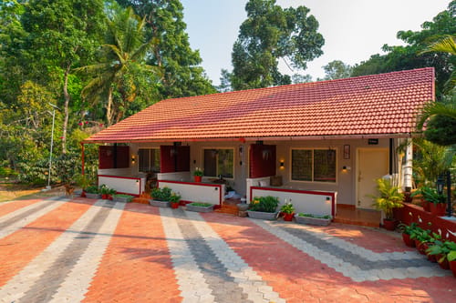 Twisted Tree Another | Suite with Pvt Sit Out & Shared Pool – 2 bedroom villa in Coorg, Karnataka