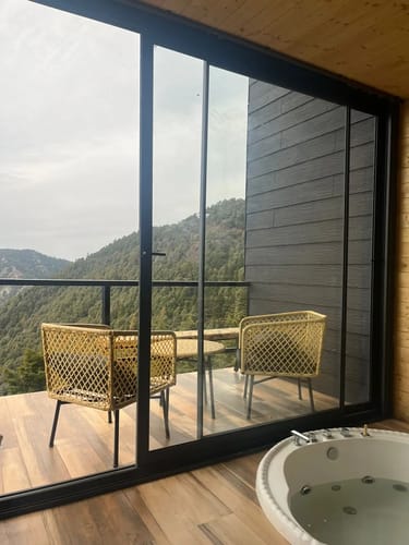 Bliss by The Kiana W/ Indoor Jacuzzi – 1 bedroom villa in Mussoorie, Uttarakhand