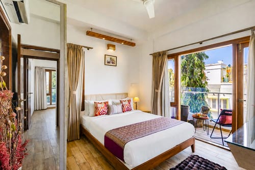 The Jazminn Timberwood | 3-BHK Pet-friendly Apartment with Shared Sit Out Area | Near Bengaluru Palace – 3 bedroom villa in Bengaluru, Karnataka