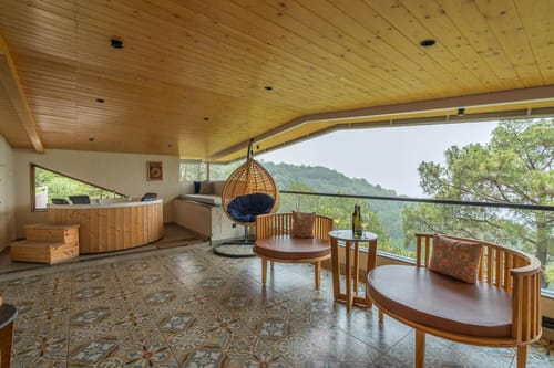Chapter 5 @ The Ever House W/ Open Air Jacuzzi – 2 bedroom villa in Kasauli, Himachal Pradesh