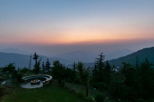 Valleys & Peaks – 4 bedroom villa in Shimla, Himachal Pradesh
